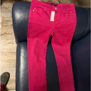 New with tags White House black market jean